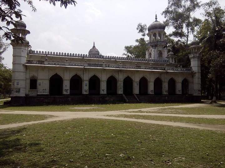 কারমাইকেল কলেজ — ছবি 3