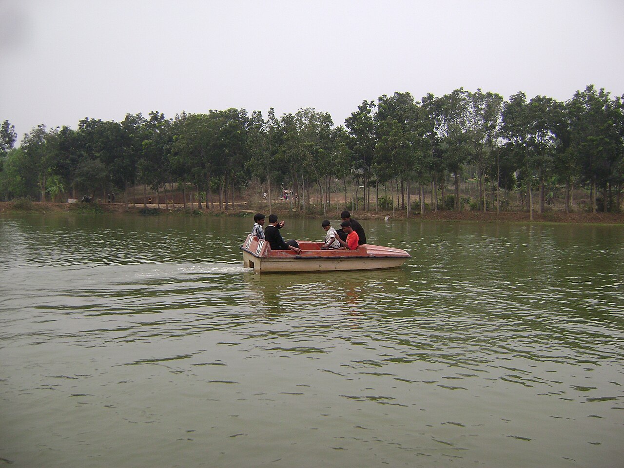 গজনী অবকাশ কেন্দ্র