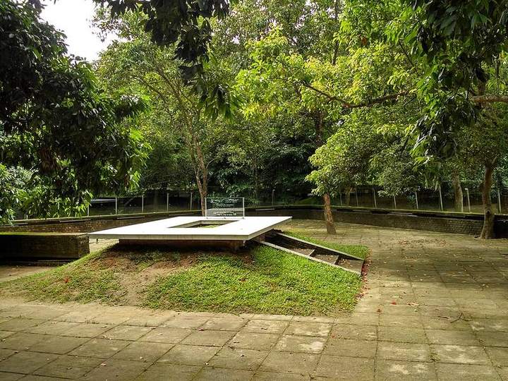 নুহাশ পল্লী — ছবি 1