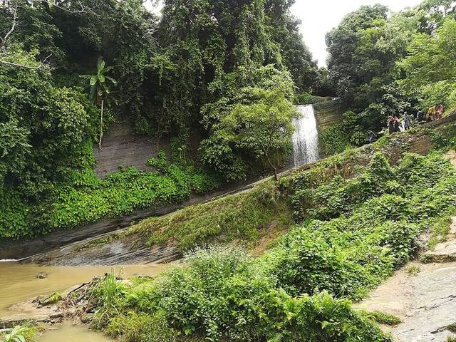 রিছাং ঝর্ণা