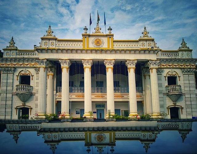 মহেড়া জমিদার বাড়ি