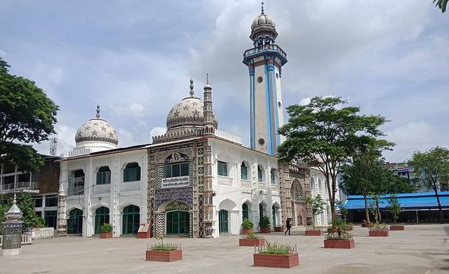 হাজীগঞ্জ বড় মসজিদ
