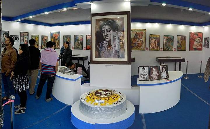 সুচিত্রা সেনের পৈতৃক বাড়ি — ছবি 1