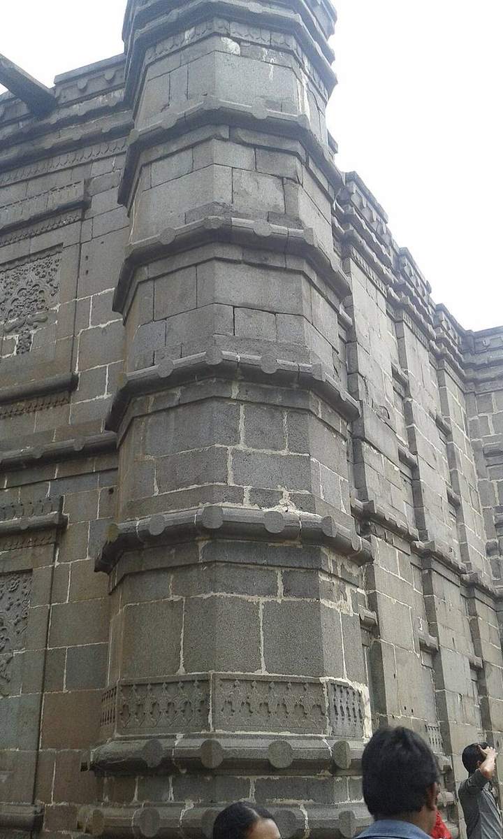 কুসুম্বা মসজিদ — ছবি 4