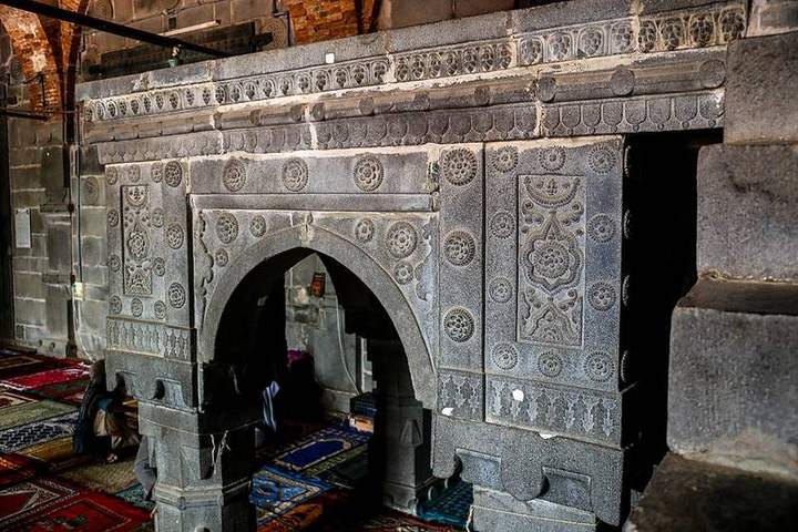 কুসুম্বা মসজিদ — ছবি 2