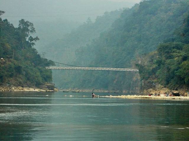 জাফলং