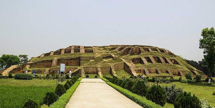 বেহুলার বাসরঘর (গোকুল মেধ) — ছবি 2