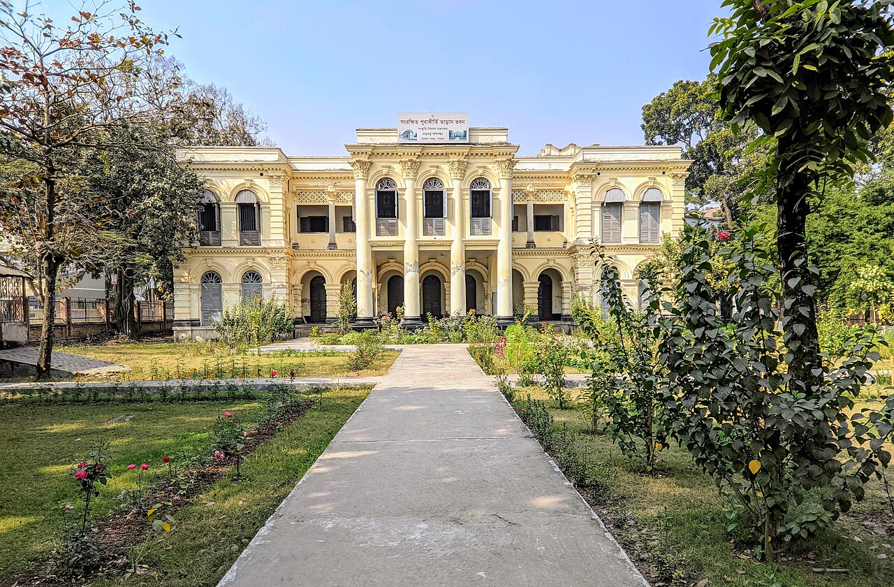 তাড়াশ জমিদার বাড়ি