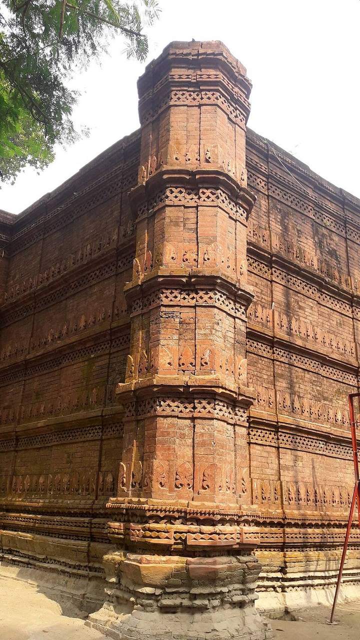বারোবাজারের প্রাচীন মসজিদ — ছবি 4