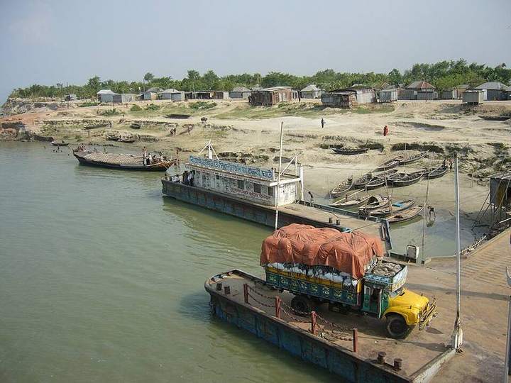 গোদার বাজার পদ্মার পাড় — ছবি 2