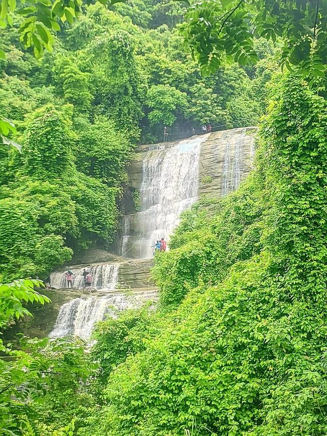 খৈয়াছড়া ঝর্ণা