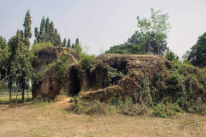 লকমা রাজবাড়ি — ছবি 1